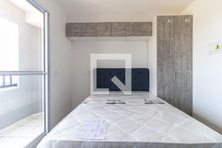 Quarto de kitnet/studio à venda com 1 quarto, 18m² em Vila Moraes, São Paulo