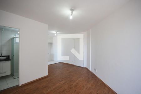 Sala de apartamento para alugar com 2 quartos, 51m² em Jardim Monte Alegre, Taboão da Serra