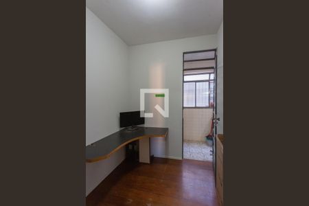 Quarto 1 de apartamento à venda com 3 quartos, 60m² em Santa Efigênia, Belo Horizonte