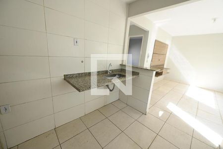 Cozinha de casa de condomínio para alugar com 2 quartos, 62m² em Jardim Europa, Goiânia