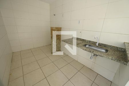 Cozinha de casa de condomínio para alugar com 2 quartos, 62m² em Jardim Europa, Goiânia