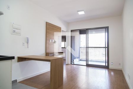 Sala / Cozinha de apartamento para alugar com 1 quarto, 35m² em Vila Guarani (z Sul), São Paulo