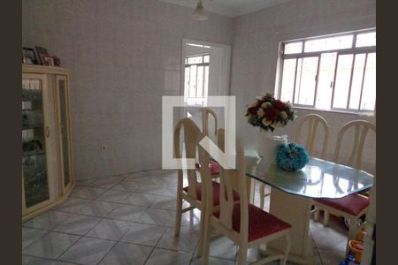 Casa à venda com 4 quartos, 240m² em Jardim Santo Antônio, Santo André