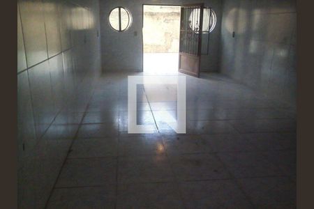 Casa à venda com 3 quartos, 180m² em Vila Scarpelli, Santo André