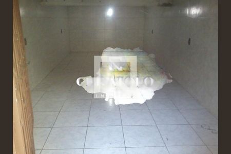 Casa à venda com 3 quartos, 180m² em Vila Scarpelli, Santo André
