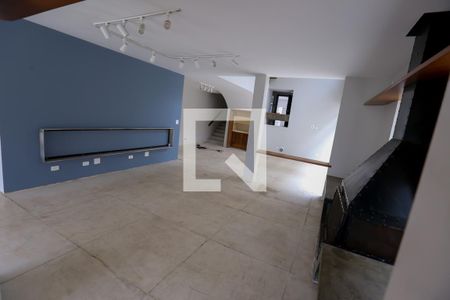 Sala de casa para alugar com 5 quartos, 350m² em Vila Inah, São Paulo