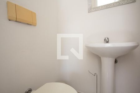 Lavabo de apartamento para alugar com 2 quartos, 75m² em Indianópolis, São Paulo