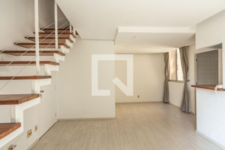 Sala de apartamento para alugar com 2 quartos, 75m² em Indianópolis, São Paulo