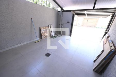 Garagem de casa para alugar com 2 quartos, 70m² em Residencial Recanto do Bosque, Goiânia