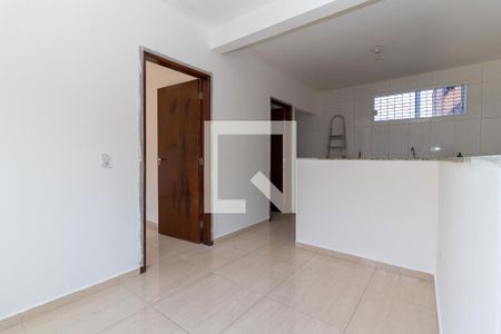 Sala de casa para alugar com 2 quartos, 35m² em Jardim Santana, São Paulo