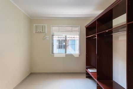 Suíte de casa à venda com 3 quartos, 360m² em Tijuca, Rio de Janeiro