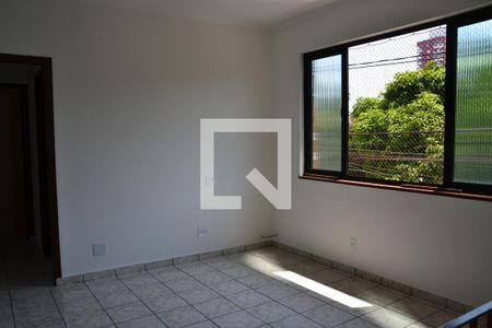 Sala de casa para alugar com 2 quartos, 77m² em Santa Paula, São Caetano do Sul