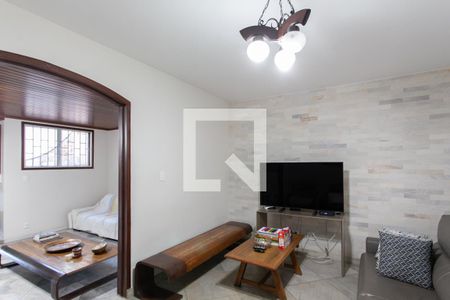 Sala 2 de casa à venda com 6 quartos, 310m² em São José, Belo Horizonte