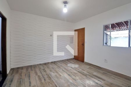 Sala de casa à venda com 2 quartos, 96m² em Jardim Santo Alberto, Santo André