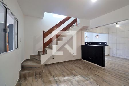 Sala de casa para alugar com 2 quartos, 96m² em Jardim Santo Alberto, Santo André