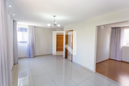 Sala 1 de apartamento à venda com 2 quartos, 77m² em Santo Antônio, Belo Horizonte