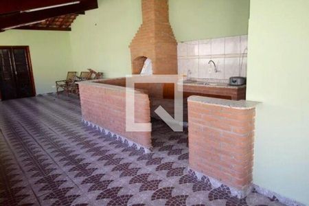 Casa à venda com 3 quartos, 250m² em Vila Olinda, São Paulo