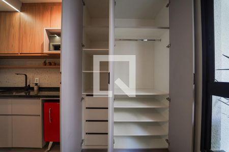 Quarto de kitnet/studio para alugar com 1 quarto, 18m² em Perdizes, São Paulo