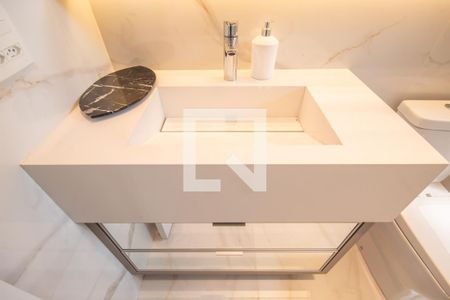 Apartamento à venda com 111m², 2 quartos e 2 vagas Apartamento à venda com 111m², 2 quartos e 2 vagasBanheiro da Suíte 1