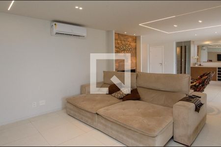 Sala de apartamento para alugar com 3 quartos, 186m² em Recreio dos Bandeirantes, Rio de Janeiro