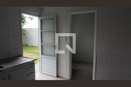 Cozinha de casa à venda com 2 quartos, 87m² em Jardim Guanabara, Jundiaí