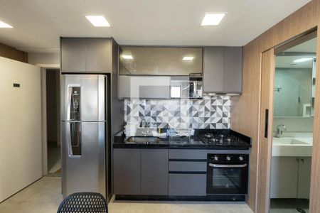 Cozinha de apartamento para alugar com 2 quartos, 46m² em Bela Vista, São Paulo