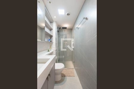Apartamento para alugar com 46m², 2 quartos e sem vaga Apartamento para alugar com 46m², 2 quartos e sem vagaBanheiro