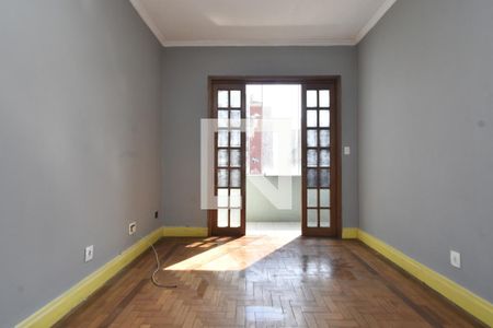 Apartamento à venda com 70m², 2 quartos e sem vagaSala