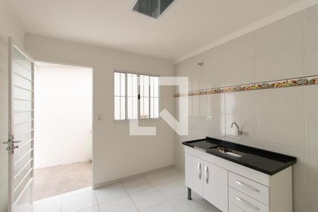 Sala/Cozinha de casa para alugar com 1 quarto, 32m² em Chácara São João, São Paulo