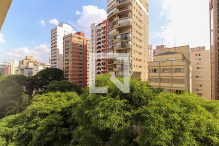 Sala - Vista de apartamento à venda com 1 quarto, 61m² em Jardim Paulista, São Paulo