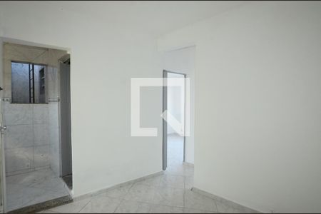 Sala de apartamento para alugar com 2 quartos, 50m² em Bento Ribeiro, Rio de Janeiro