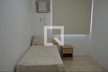 Quarto de apartamento para alugar com 2 quartos, 70m² em Jacarepaguá, Rio de Janeiro