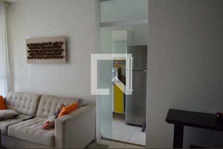 Sala de apartamento para alugar com 2 quartos, 70m² em Jacarepaguá, Rio de Janeiro