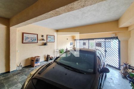 garagem de casa para alugar com 4 quartos, 125m² em Cursino, São Paulo