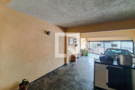 garagem de casa para alugar com 4 quartos, 125m² em Cursino, São Paulo