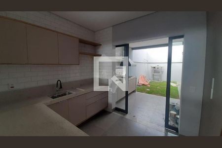 Casa à venda com 4 quartos, 140m² em Jardim Ipaussurama, Campinas