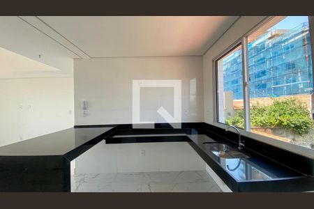 Cozinha de apartamento à venda com 3 quartos, 165m² em Barreiro, Belo Horizonte