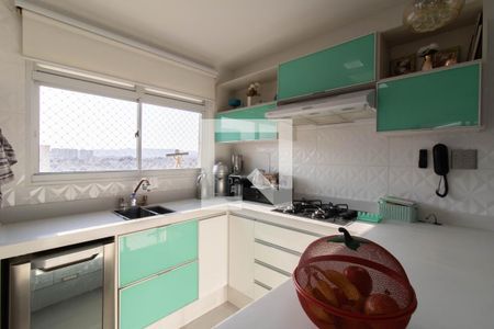 Cozinha de apartamento à venda com 3 quartos, 100m² em Jardim Cocaia, Guarulhos