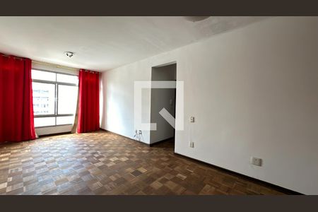 Apartamento para alugar com 132m², 3 quartos e 1 vagaSala