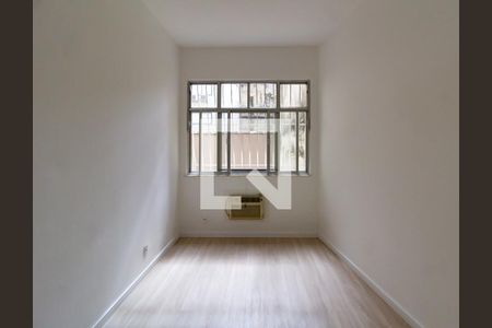 Quarto 1 de apartamento à venda com 3 quartos, 76m² em Leblon, Rio de Janeiro