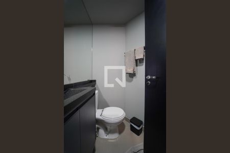 Banheiro de kitnet/studio para alugar com 1 quarto, 33m² em Bom Retiro, São Paulo