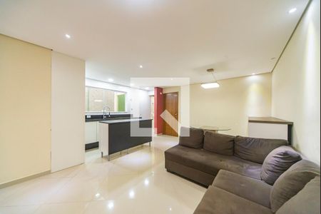 Sala de apartamento à venda com 3 quartos, 67m² em Vila Curuca, Santo André