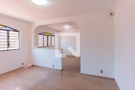 Sala de casa para alugar com 3 quartos, 180m² em Parque da Figueira, Campinas