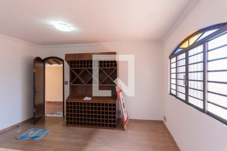 Sala de casa para alugar com 3 quartos, 180m² em Parque da Figueira, Campinas