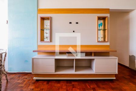 Sala - Detalhe do rack de apartamento para alugar com 3 quartos, 98m² em Santo Amaro, Recife