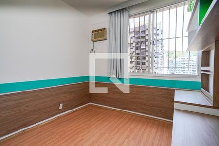 Quarto 1 de apartamento para alugar com 3 quartos, 109m² em Santa Rosa, Niterói