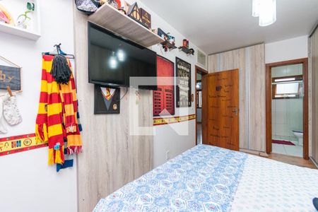 Suíte  de casa à venda com 3 quartos, 140m² em Hípica, Porto Alegre