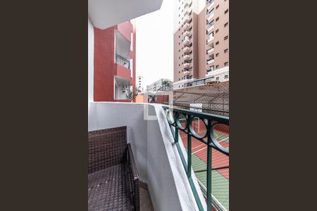 Sacada de apartamento à venda com 2 quartos, 70m² em Vila Gumercindo, São Paulo