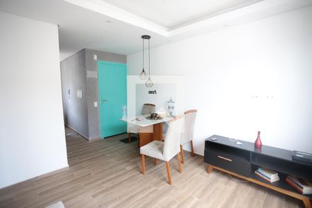 Sala de apartamento para alugar com 2 quartos, 42m² em Parque Santa Rosa, Suzano