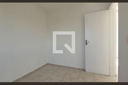 Quarto de apartamento para alugar com 2 quartos, 45m² em Vila Palmares, Santo André